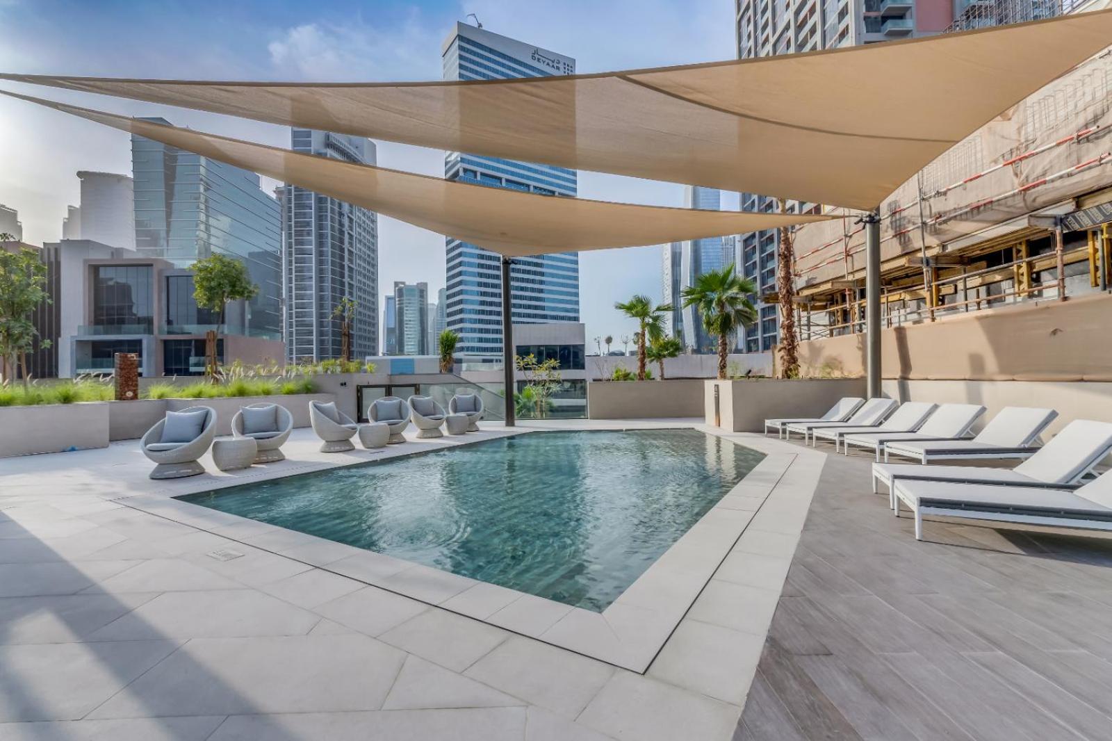 Spectacular Burj Khalifa & Canal View New 2br * Dubai